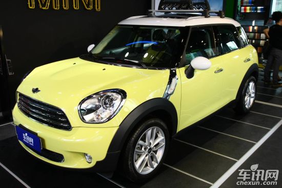 MINI MINI COUNTRYMAN