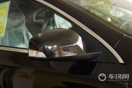 雷诺-拉古那(进口)-古贝2.0T 豪华导航版