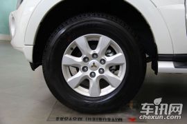 三菱-帕杰罗(进口)-30周年纪念版