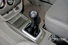 长安汽车-悦翔V3-1.3手动标准型