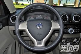 长安汽车-悦翔V3-1.3手动标准型