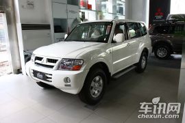 广汽长丰-帕杰罗-V73 3.0GL MT