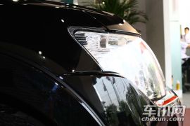 三菱-帕杰罗(进口)-3.0L 豪华版