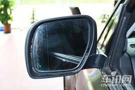 三菱-帕杰罗(进口)-3.0L 豪华版