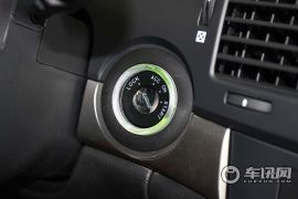 通用雪佛兰-景程-1.8 豪华版 AT