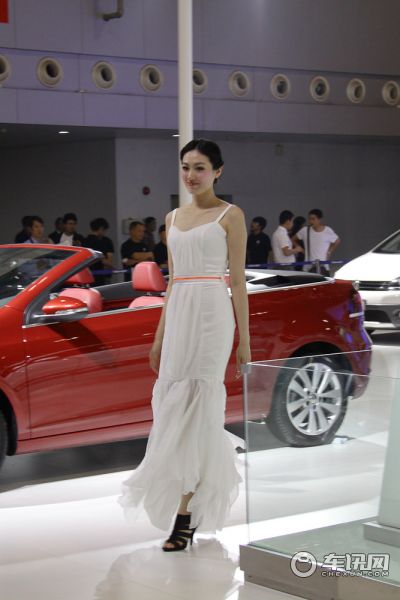 上汽大众8号车模