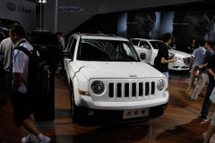 吉普-自由客(进口)