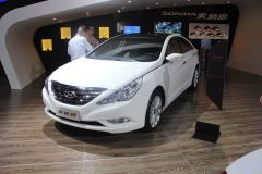 北京现代-索纳塔