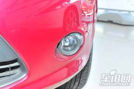 长安福特-嘉年华-两厢 1.5自动时尚型