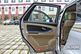 江铃汽车-驭胜-2.4T 四驱5座超豪华型