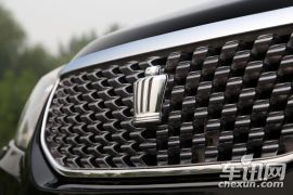 一汽丰田-皇冠-2.5L Royal 真皮天窗特别版