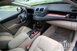 一汽丰田-皇冠-2.5L Royal 真皮天窗特别版