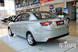 一汽欧朗-欧朗-1.5L 手动基本型