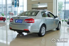 一汽奔腾-奔腾B70-1.8MT 豪华型