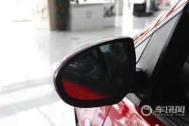 长安马自达-马自达2-炫动 1.5AT超值版