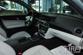 北京奔驰-奔驰C级-C200时尚型