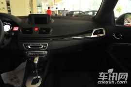 雷诺-梅甘娜CC-CC 2.0时尚导航版