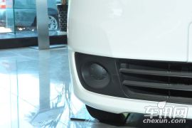 郑州日产-NV200-1.6 尊贵型 223座