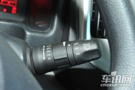 郑州日产-NV200-1.6 尊贵型 223座