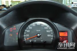 郑州日产-NV200-1.6 尊贵型 223座