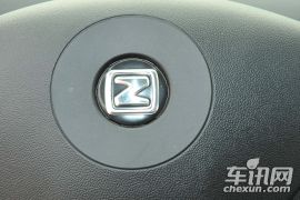 众泰汽车-众泰M300-1.6L 汽油6座基本型