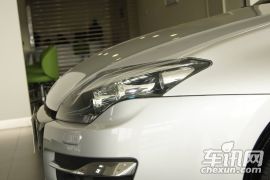 雷诺-拉古那-2.0T 舒适版