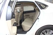 长安汽车-长安逸动EADO-1.6L AT 尊贵型