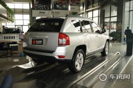 吉普-指南者-2.0 运动版