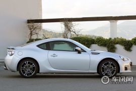斯巴鲁BRZ 银色狂魔
