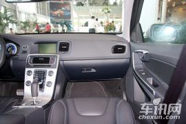 沃尔沃-沃尔沃V60-3.0 T6 R-Design