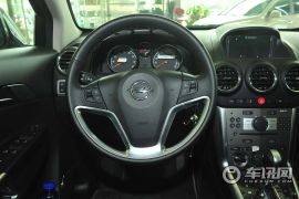 欧宝-安德拉-2.4 豪华四驱版