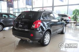 欧宝-安德拉-2.4 豪华四驱版