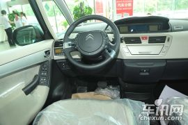 雪铁龙-大C4毕加索-2.0 豪华型