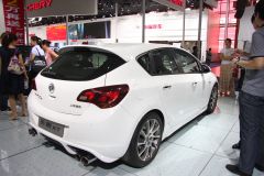 通用别克-英朗XT