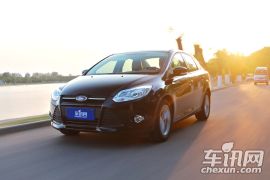 长安福特-福克斯-三厢 1.6 AT 风尚型