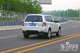 试驾森林人2.5L自动豪华版 4AT是软肋