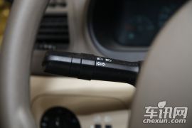 奇瑞汽车-风云2-1.5 两厢 豪华型