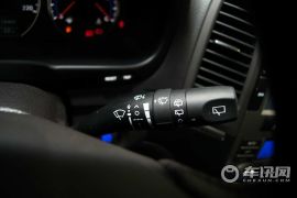 现代-新胜达（进口）-2.4 豪华版 七座四驱