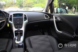 通用别克-英朗-XT 1.6L 自动时尚版