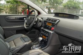 东风雪铁龙-世嘉-两厢 2.0自动乐骋型