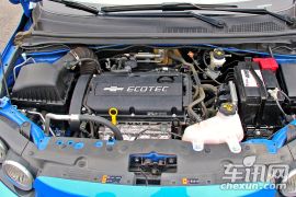 通用雪佛兰-爱唯欧-两厢 1.6 AT SX