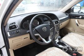 华晨中华-中华V5-1.5T 两驱豪华型AT