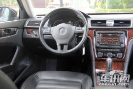 上海大众-帕萨特-2.0TSI DSG至尊版