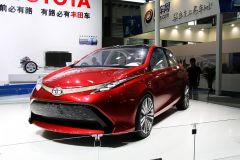 丰田-三厢Dear 概念车