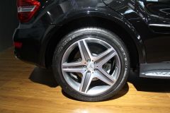 奔驰-奔驰ML63 AMG