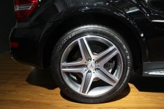 奔驰-奔驰ML63 AMG