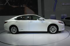 雷克萨斯-雷克萨斯ES300h