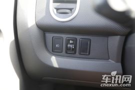 昌河铃木-派喜Splash-1.4 尊贵型