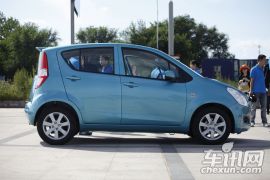 昌河铃木-派喜Splash-1.4 尊贵型