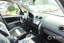 长安铃木-天语SX4-两厢 改款1.6L舒适型 AT